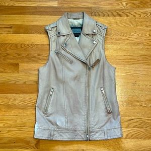 Mackage Leather Vest Size Medium
